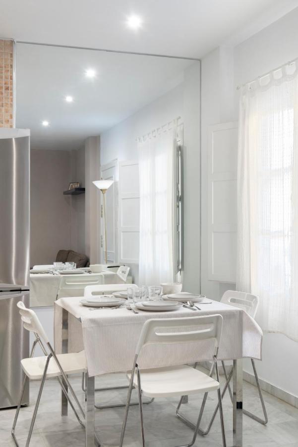 Apartamento Con Terraza En Sevilla Centro By Rent Me Extérieur photo