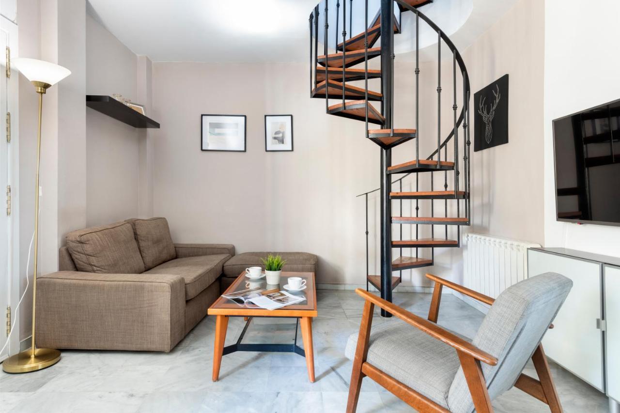 Apartamento Con Terraza En Sevilla Centro By Rent Me Extérieur photo